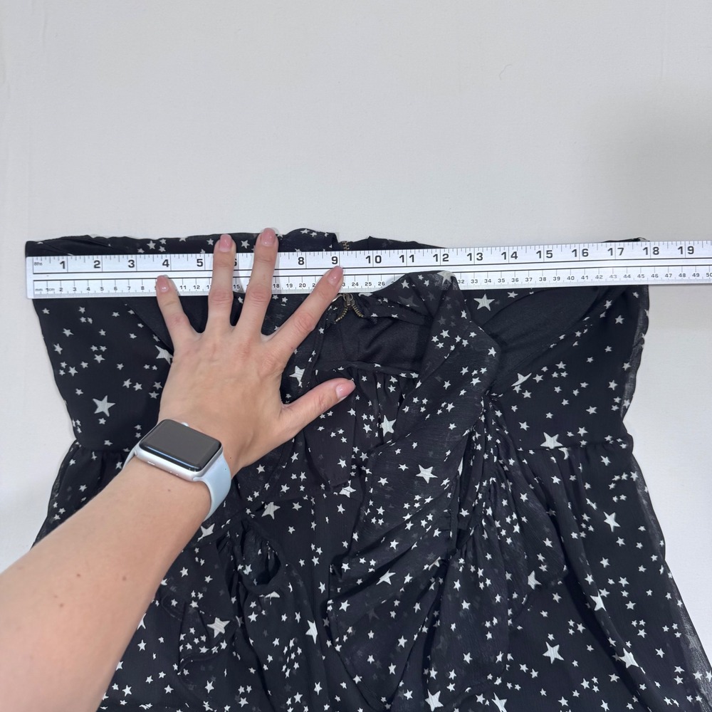 Cold Shoulder Maxi Dress Star Print Ruffle Tiered Black White Women L Whimsigoth - Picture 8 of 8